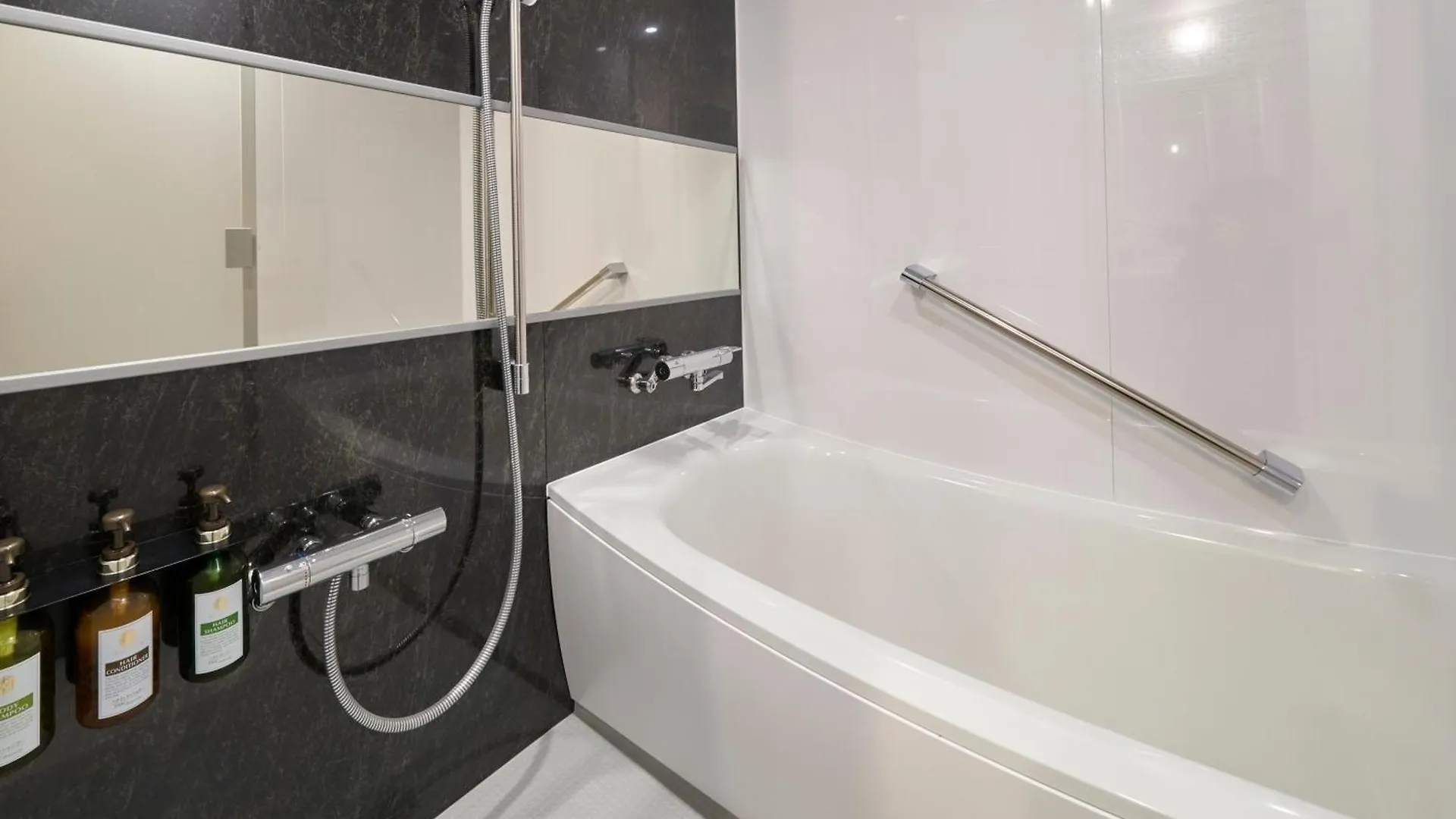 Hotel Resol Yokohama Sakuragicho 3*, יוקוהאמה